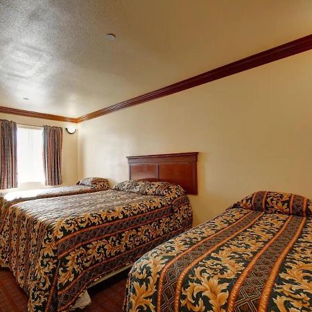 Welcome Inn Inglewood Esterno foto